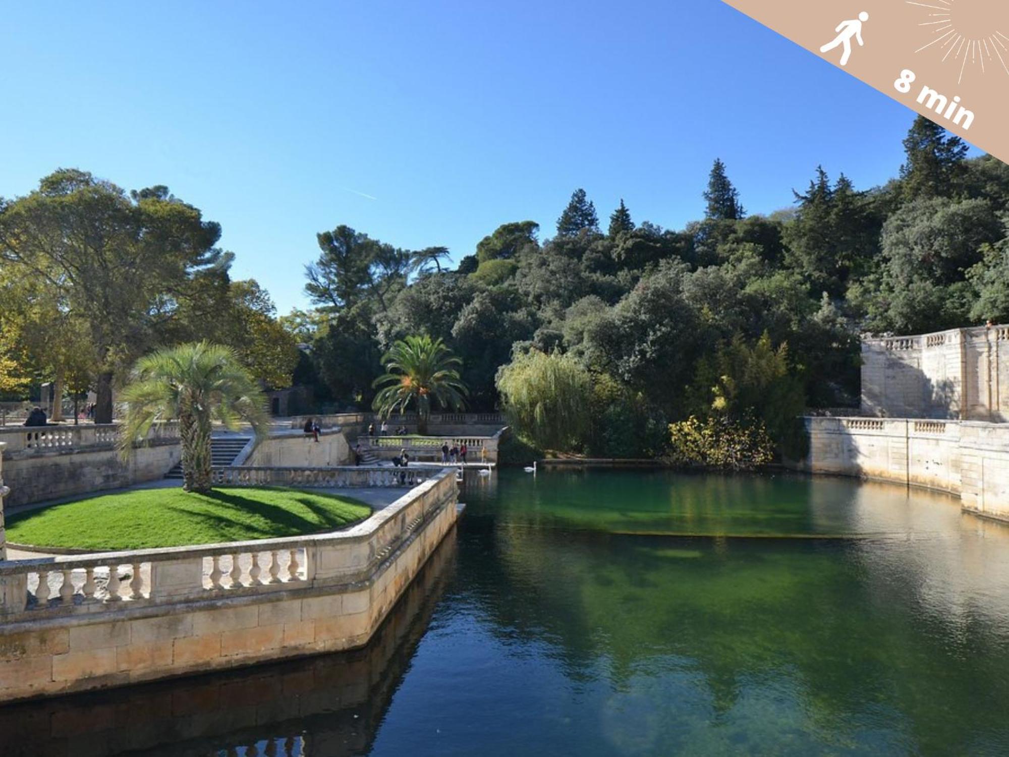 L'Atypique Coeur De Ville - Clim Et Parking Nîmes Kültér fotó